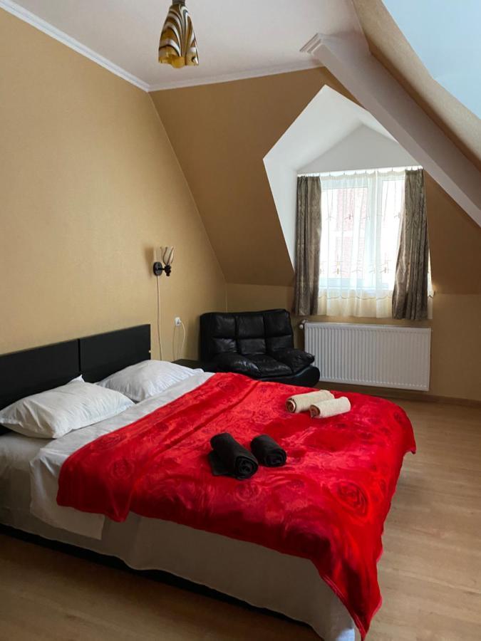 Ferienwohnung Lizielene Bordschomi Exterior foto