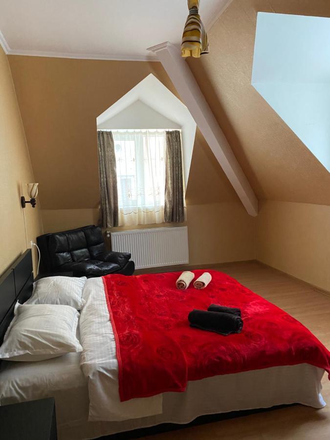 Ferienwohnung Lizielene Bordschomi Exterior foto