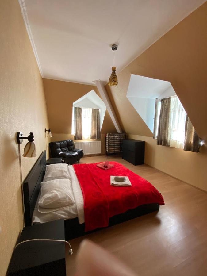 Ferienwohnung Lizielene Bordschomi Exterior foto